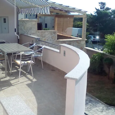 Apartamento Klauda Povljana